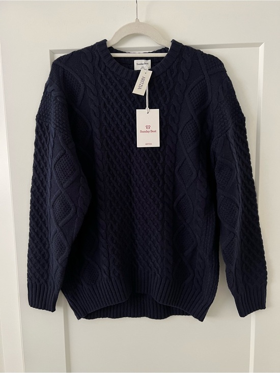 Aritzia Sweaters - sunday best Peggy Sweater